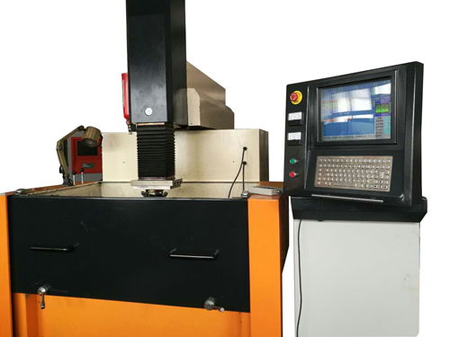 鏡面火花機znc edm有怎么樣的特性