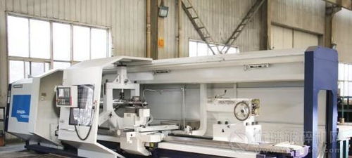 洛陽大華新型數控設備投入使用,將為破碎篩分給料設備生產提供強有力保障