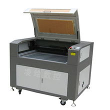 數(shù)控設(shè)備 6090 ,濟(jì)南凌偉數(shù)控雕刻機(jī)廠